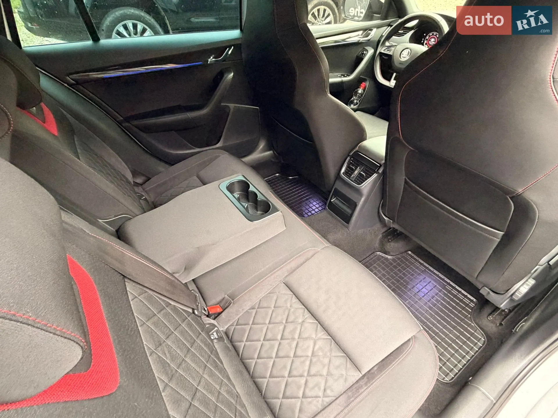 2019 Skoda Octavia - мініатюра 35