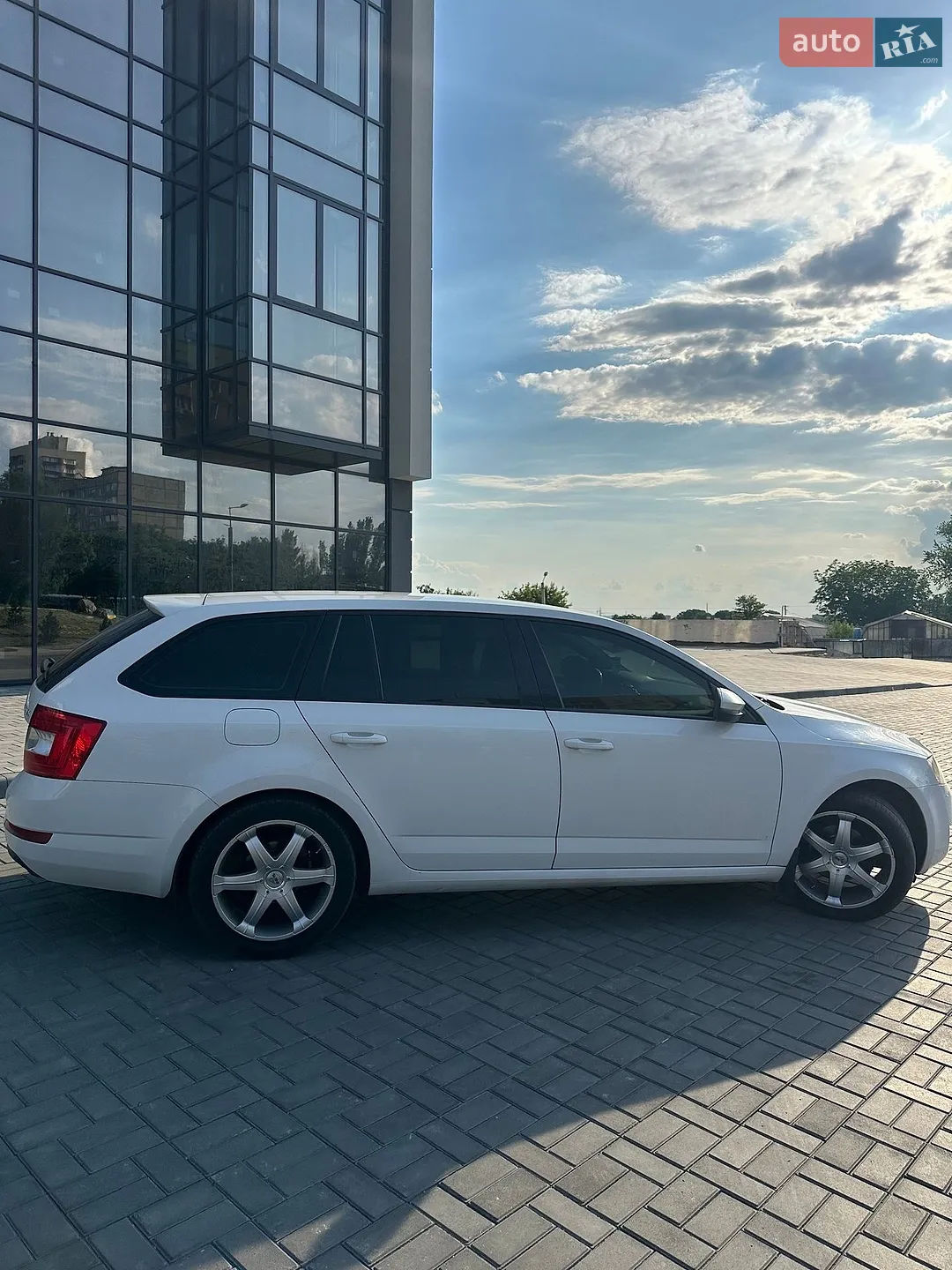 2014 Skoda Octavia - мініатюра 19