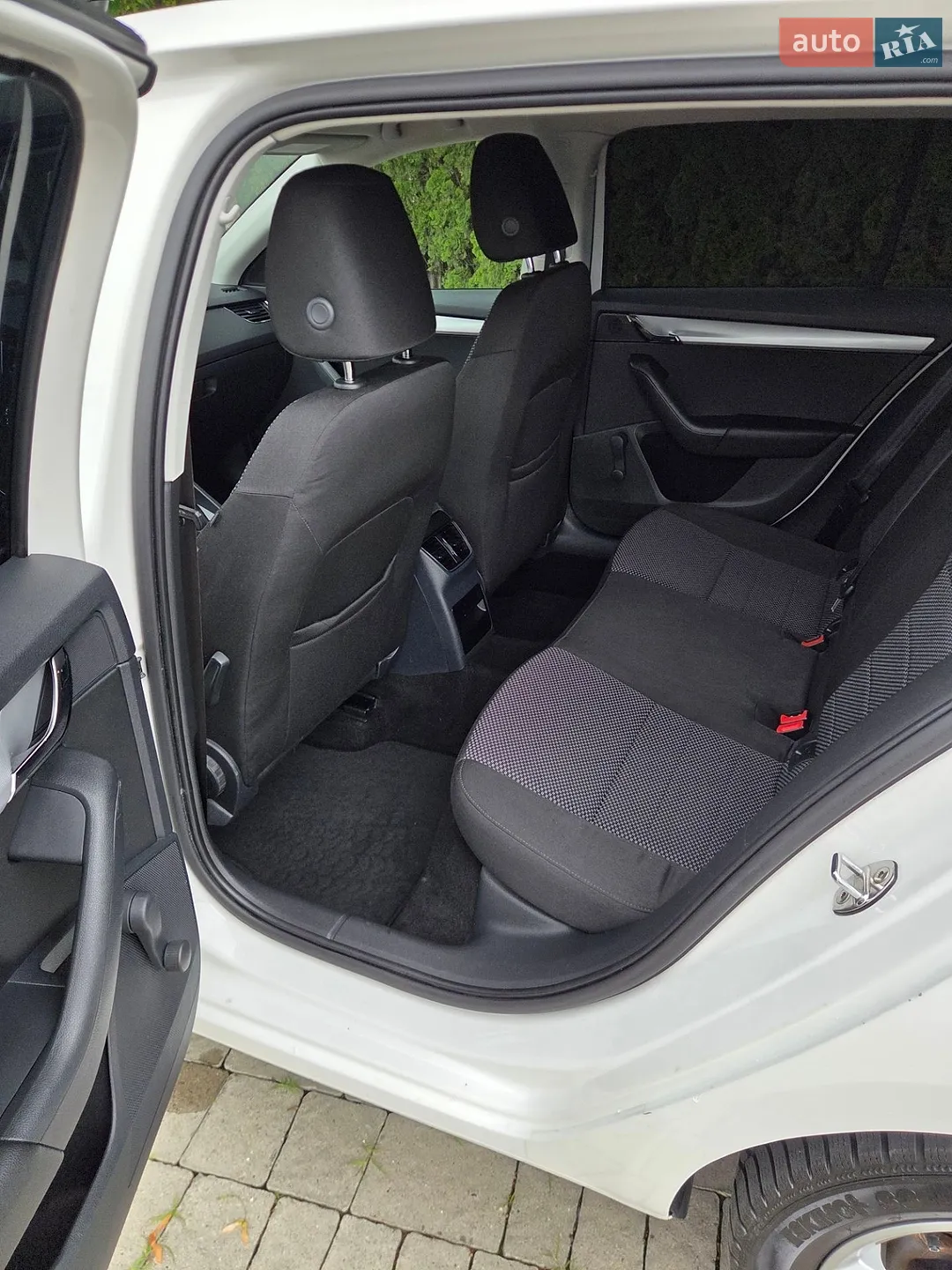 2014 Skoda Octavia - мініатюра 26