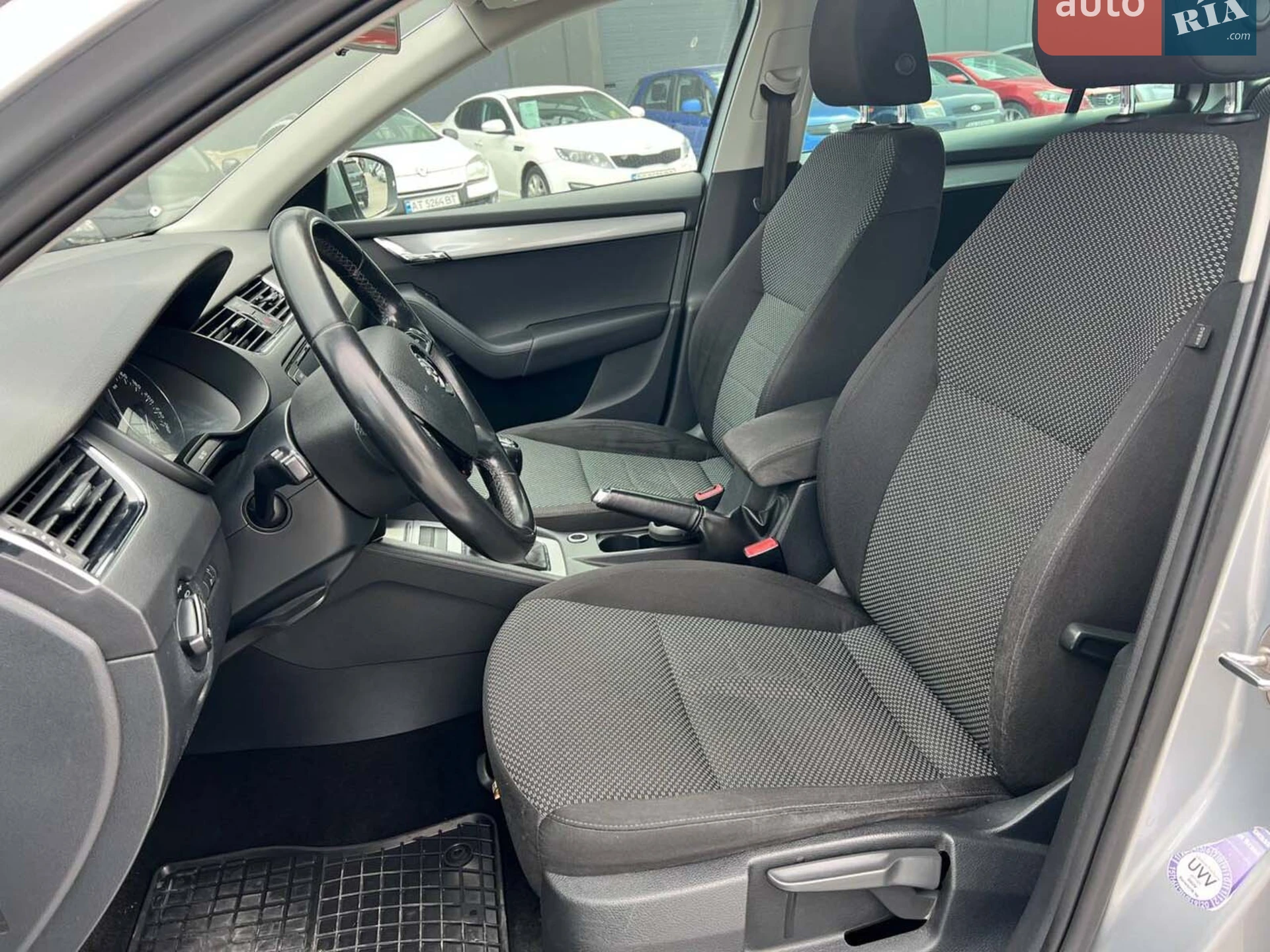 2013 Skoda Octavia - мініатюра 22