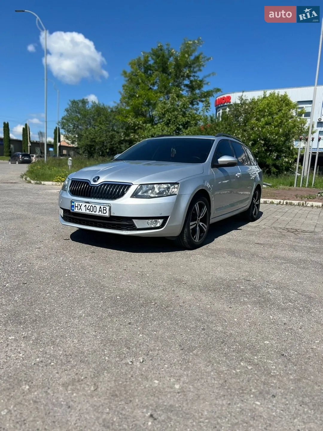 2015 Skoda Octavia - фото 1