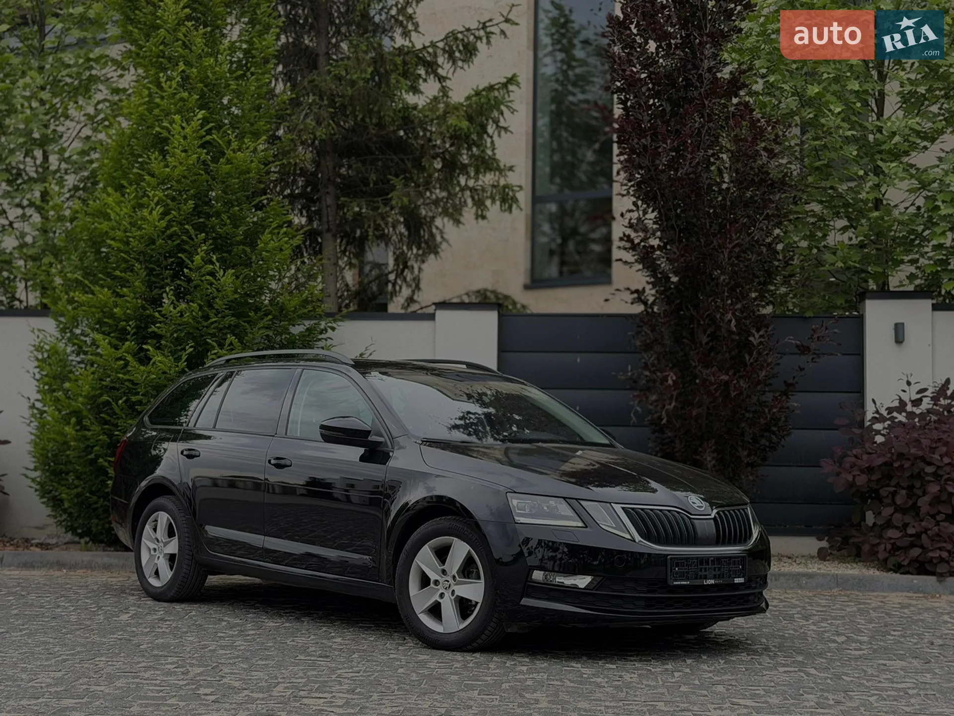 2018 Skoda Octavia - мініатюра 2