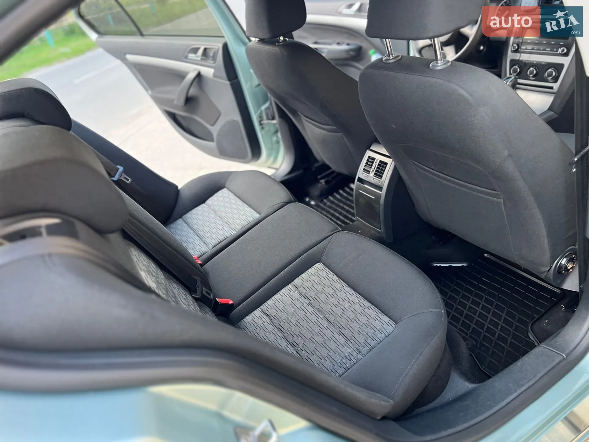 2012 Skoda Octavia - мініатюра 41