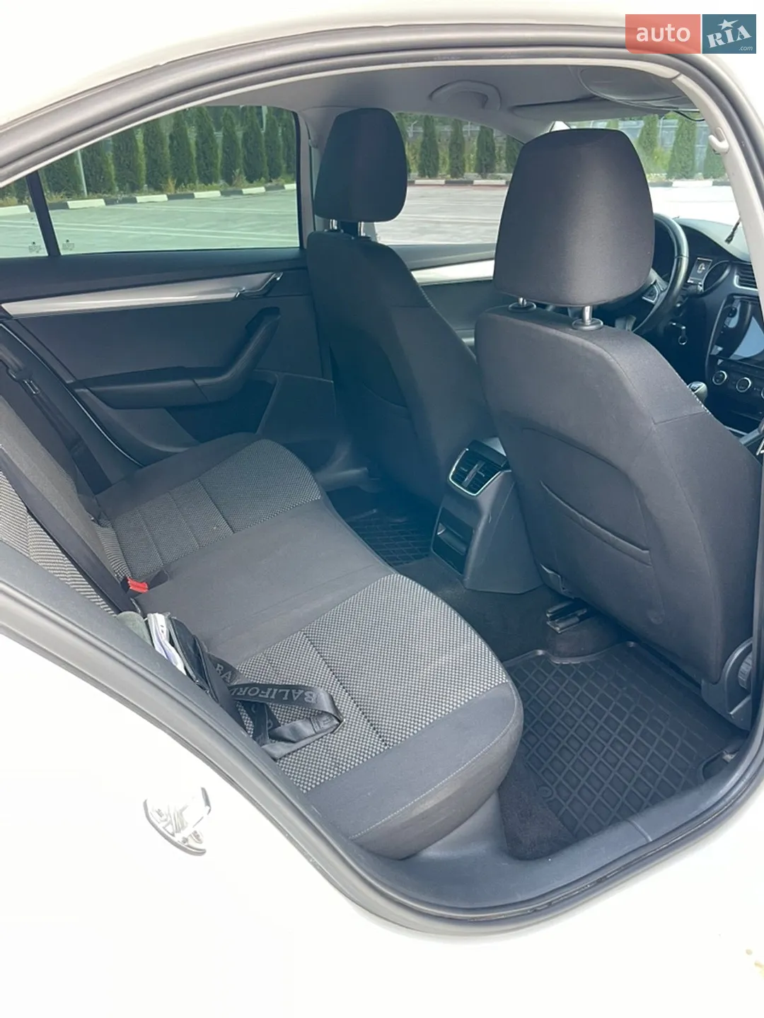 2013 Skoda Octavia - мініатюра 12