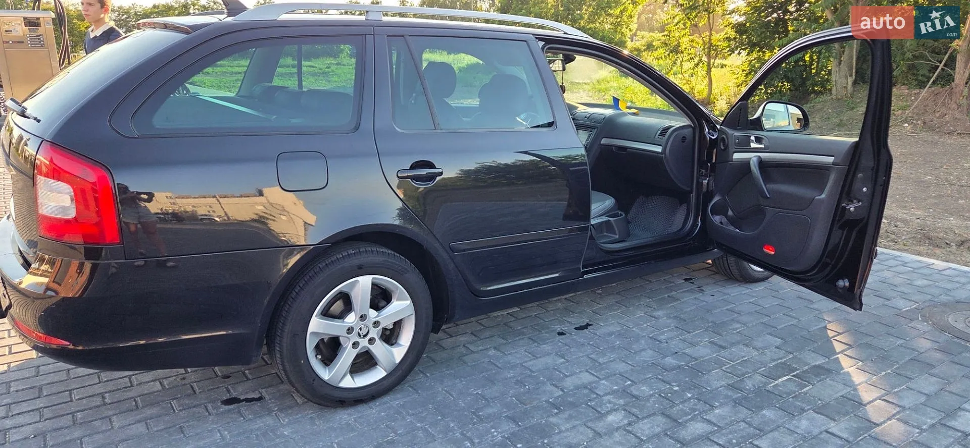 Skoda Octavia 2011 VIN TMBGT61Z7B8035516 фото оголошення 5 з 16