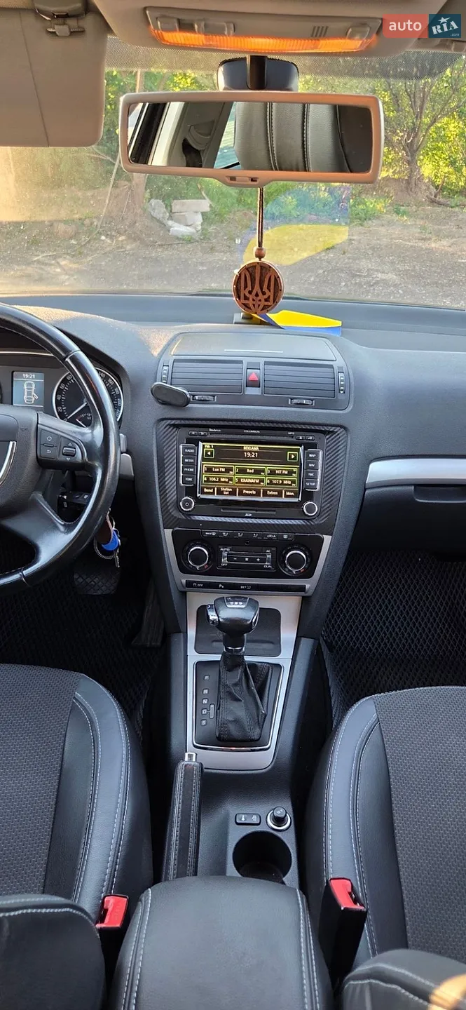Skoda Octavia 2011 VIN TMBGT61Z7B8035516 фото оголошення 13 з 16