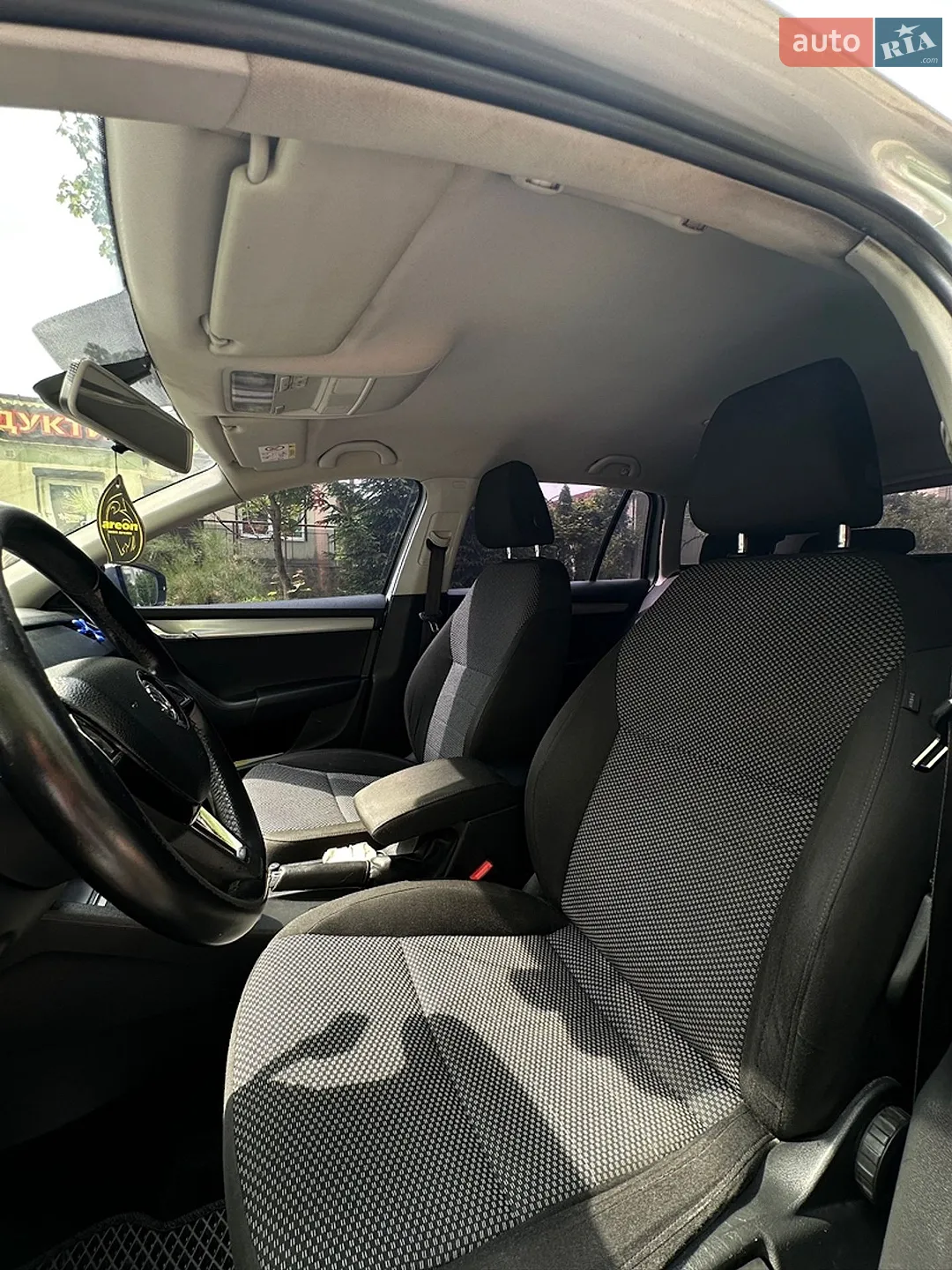 2016 Skoda Octavia - мініатюра 10