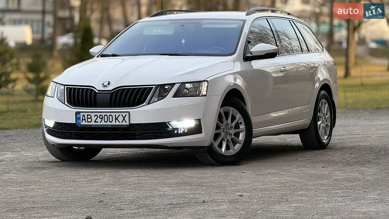 2017 Skoda Octavia - мініатюра 21