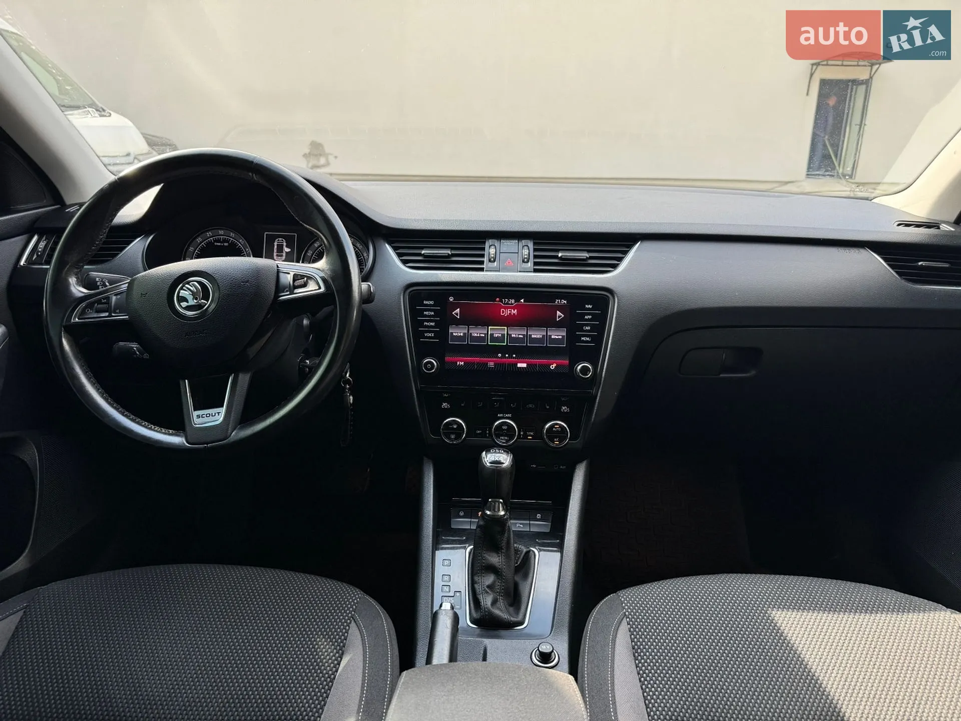2017 Skoda Octavia - мініатюра 18