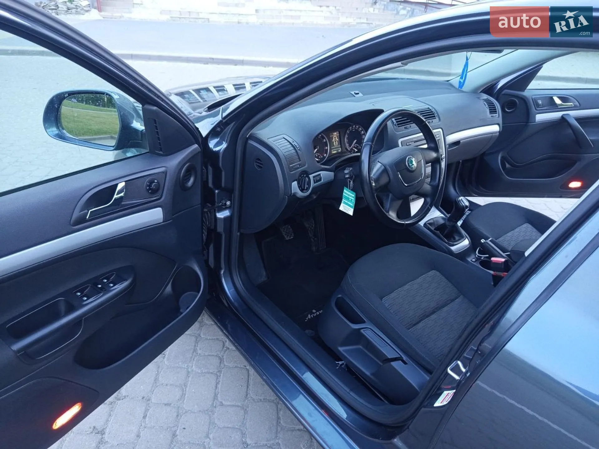 2012 Skoda Octavia - мініатюра 27