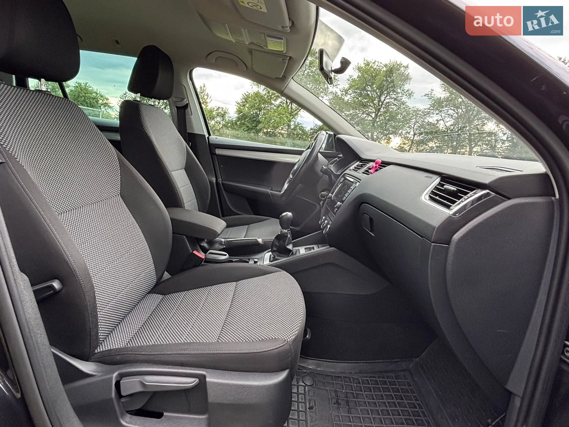 2015 Skoda Octavia - мініатюра 12