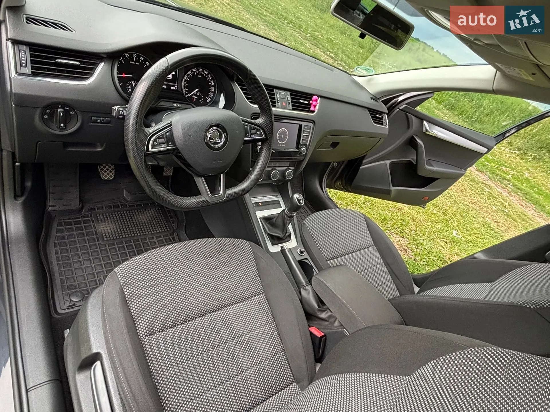 2015 Skoda Octavia - мініатюра 13