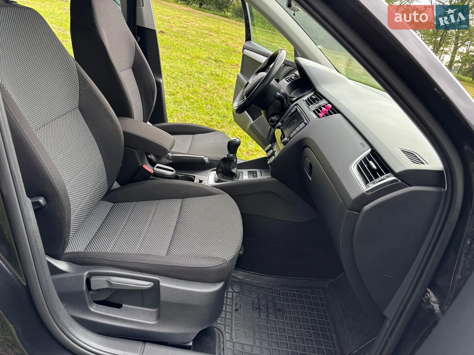 2015 Skoda Octavia - мініатюра 17
