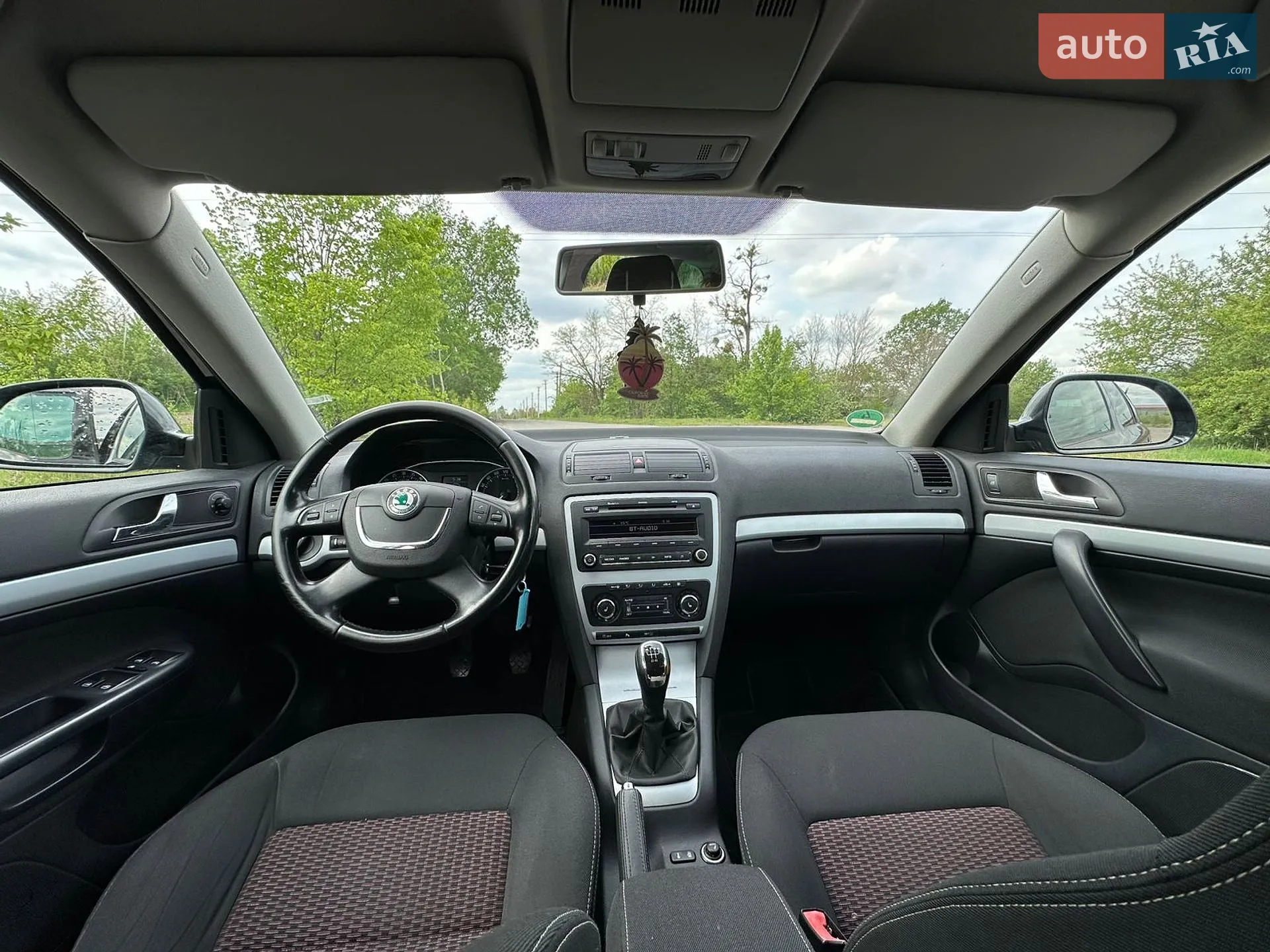2010 Skoda Octavia - мініатюра 24