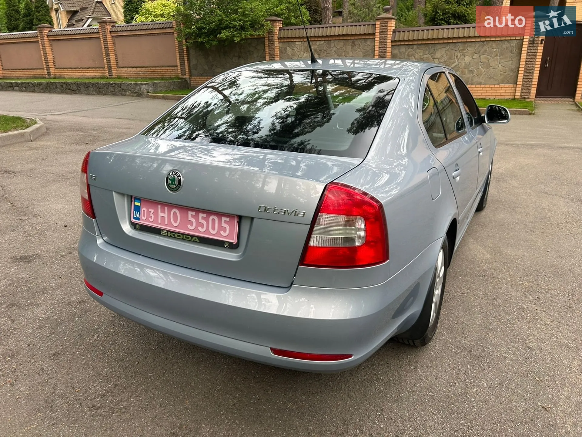 2010 Skoda Octavia - мініатюра 44