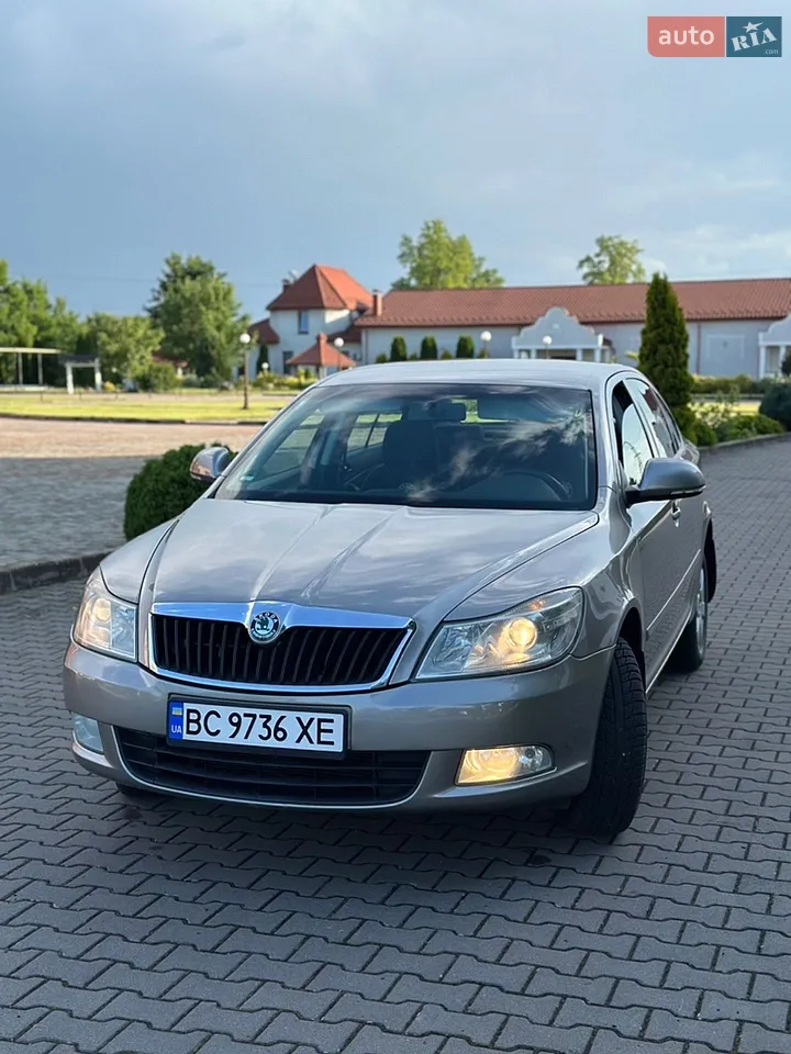 2010 Skoda Octavia - мініатюра 25