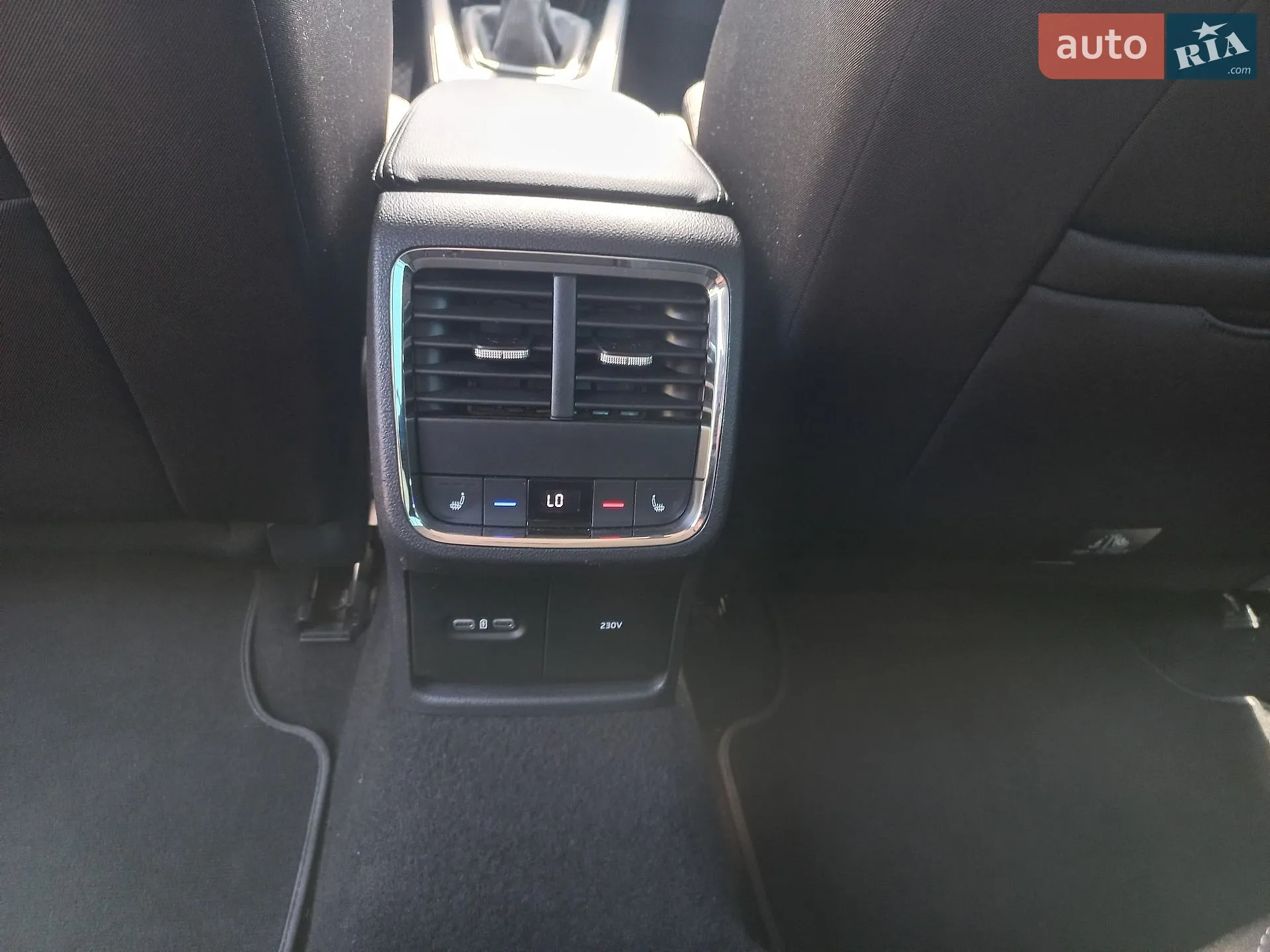 2020 Skoda Octavia - мініатюра 32