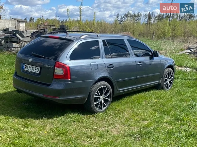 Skoda Octavia 2010 VIN TMBKK61Z3A2042414 фото оголошення 10 з 48