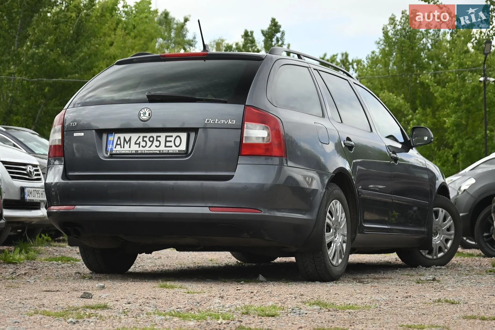 2011 Skoda Octavia - мініатюра 12