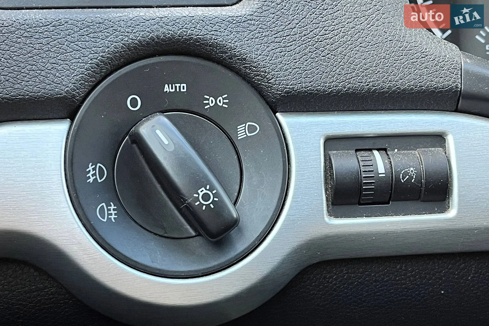 2011 Skoda Octavia - мініатюра 22