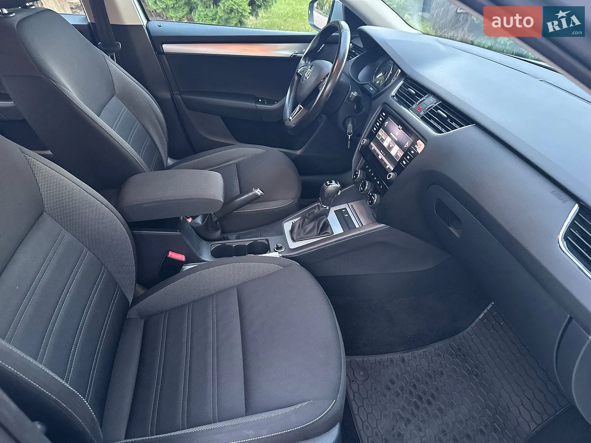 2017 Skoda Octavia - мініатюра 48