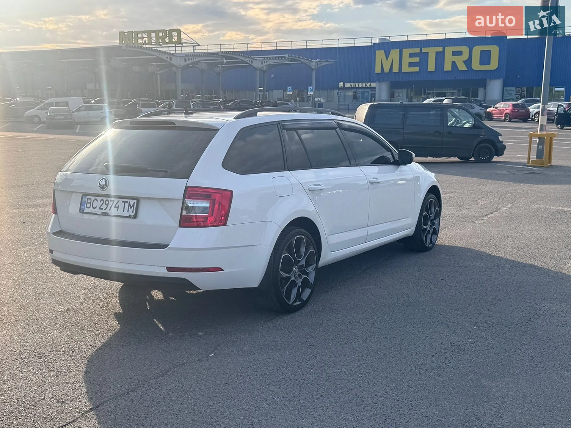 2017 Skoda Octavia - мініатюра 13