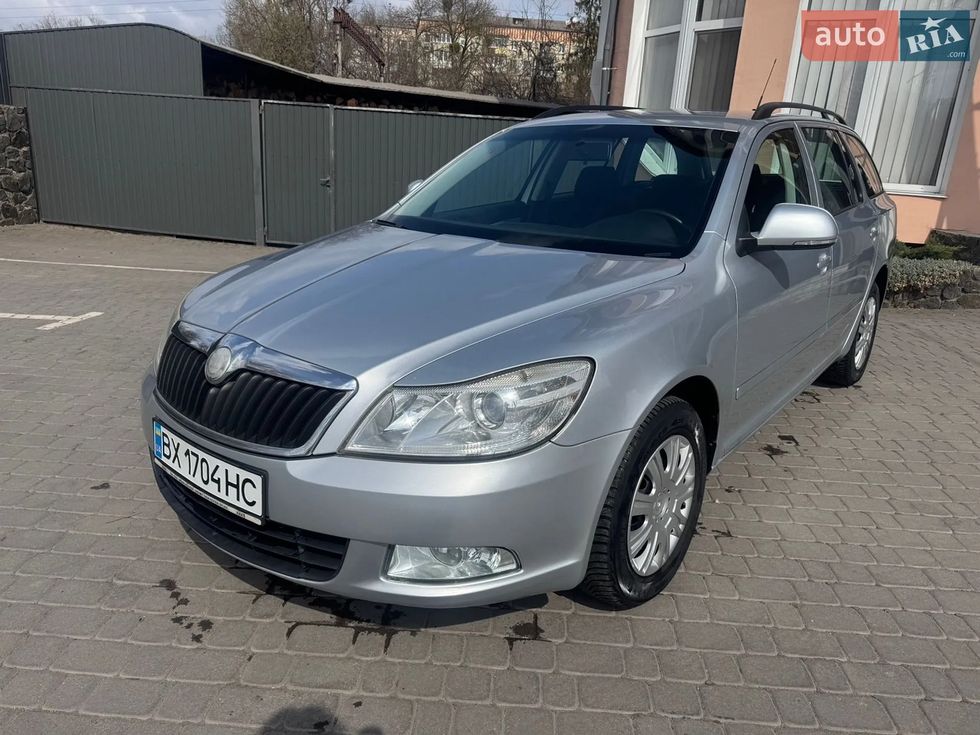 2010 Skoda Octavia - фото 1
