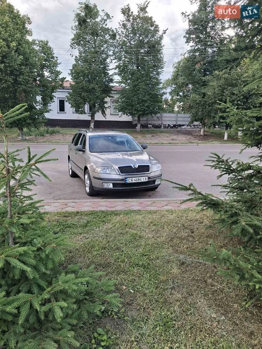2011 Skoda Octavia - мініатюра 2
