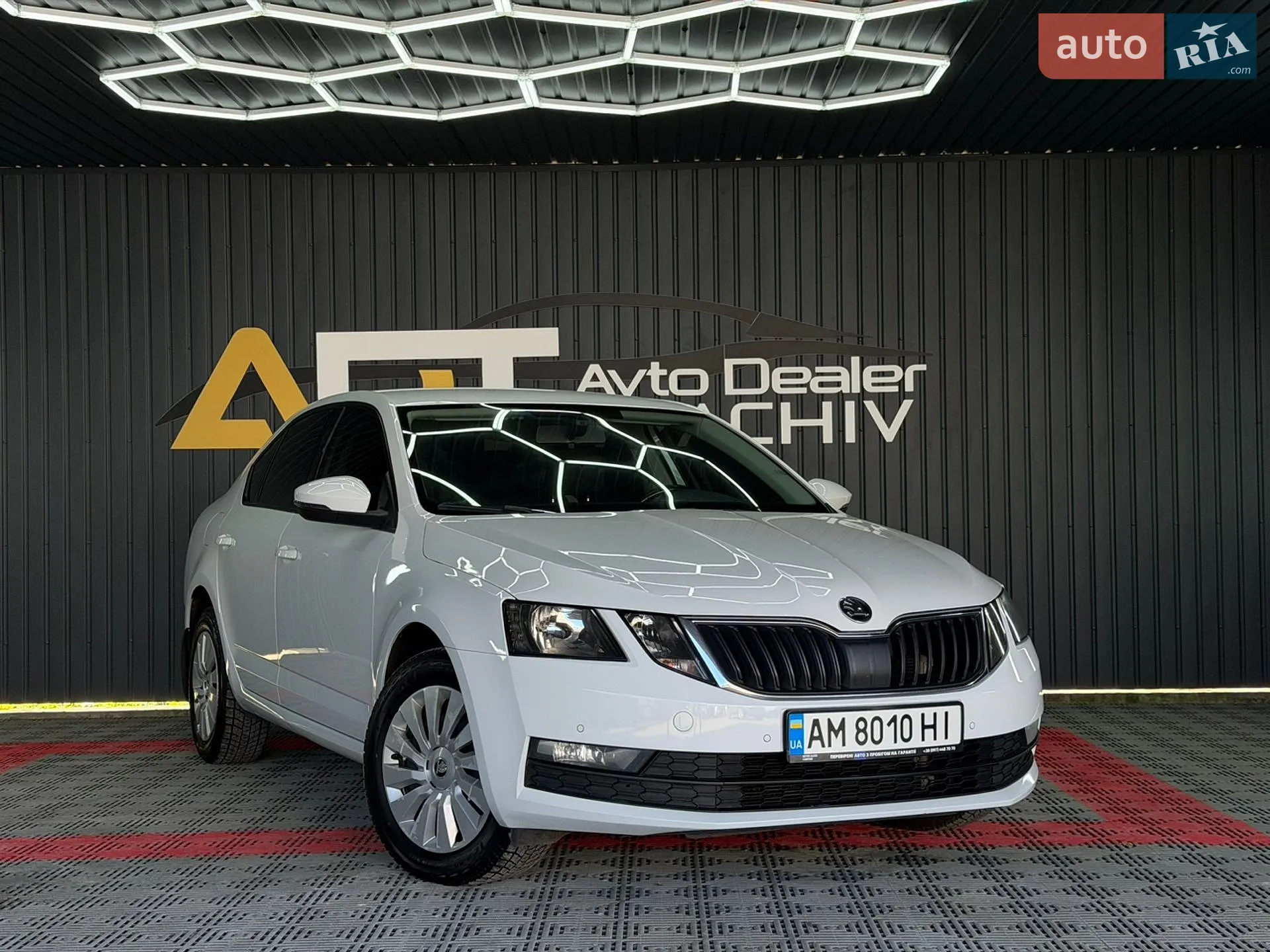 2018 Skoda Octavia - фото 1