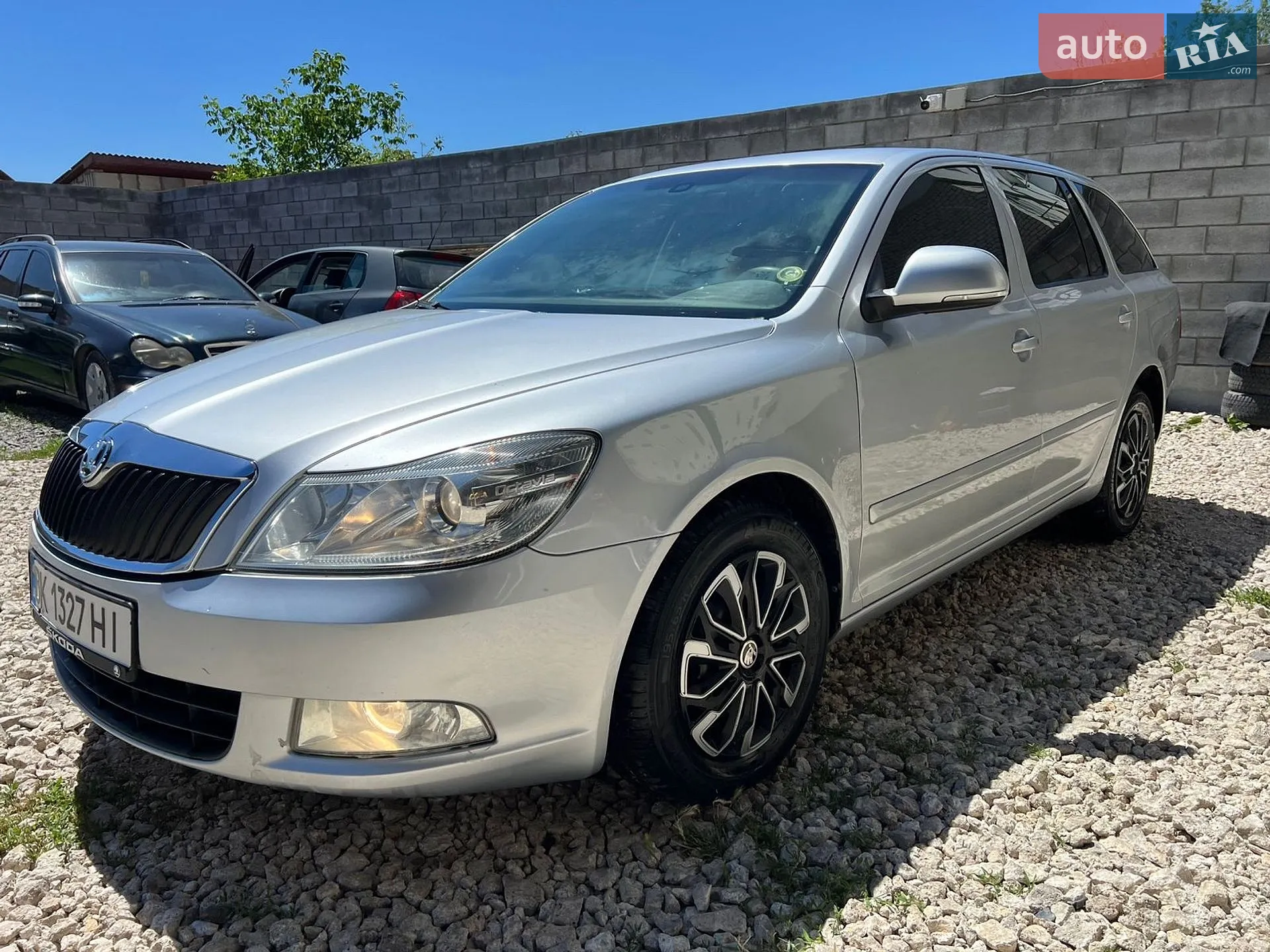 2010 Skoda Octavia - мініатюра 6