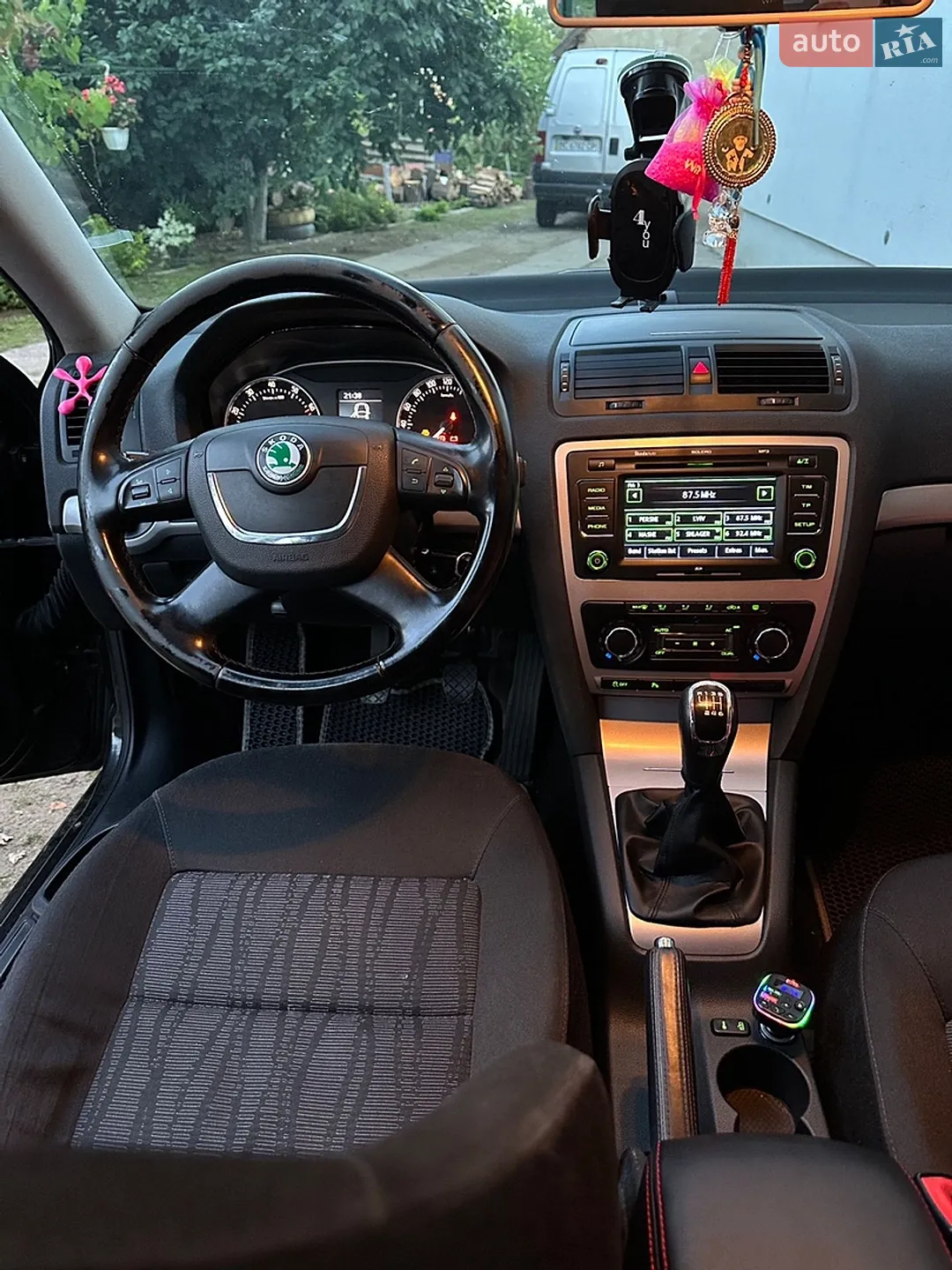 2011 Skoda Octavia - мініатюра 13