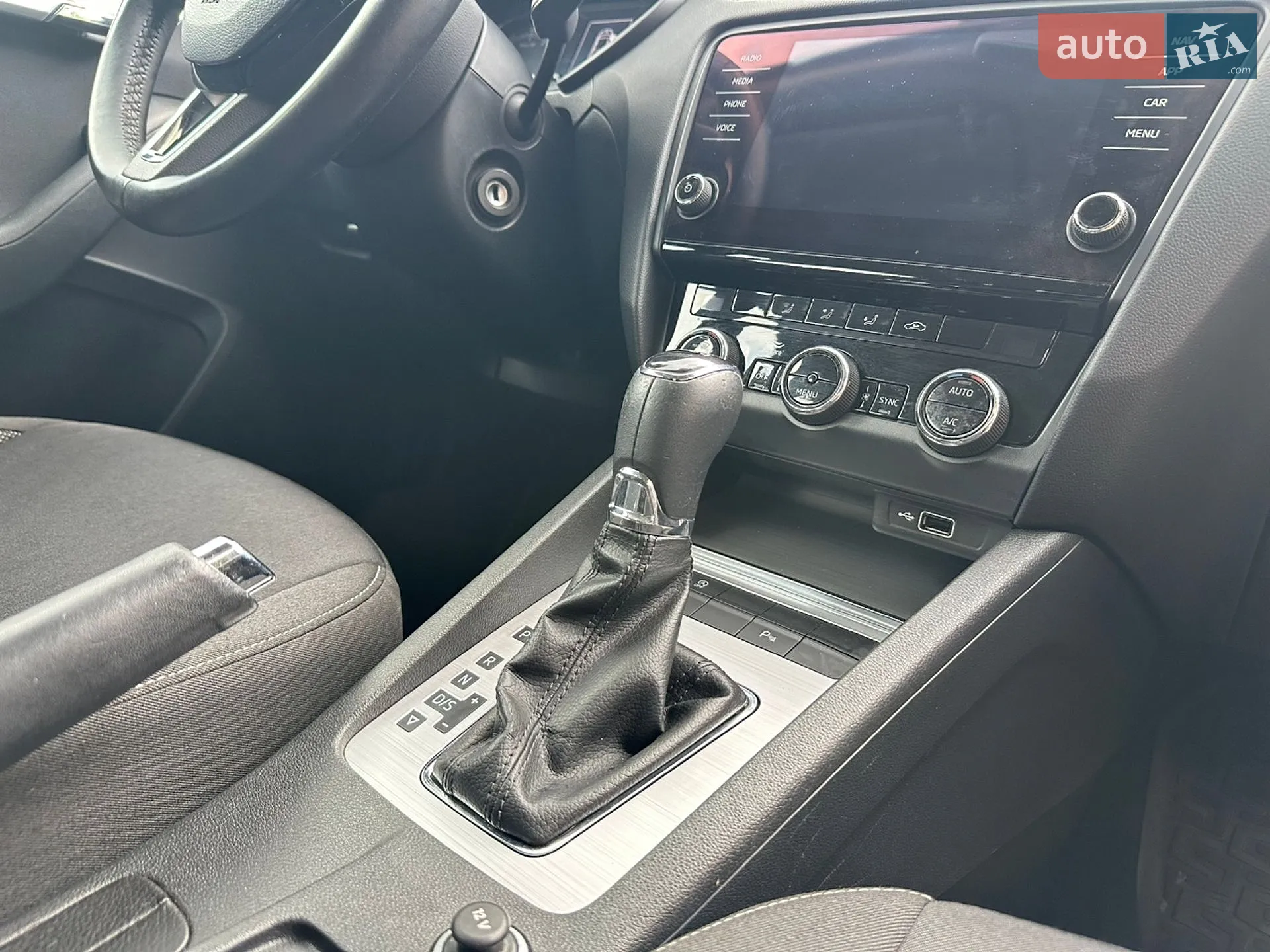 2018 Skoda Octavia - мініатюра 80