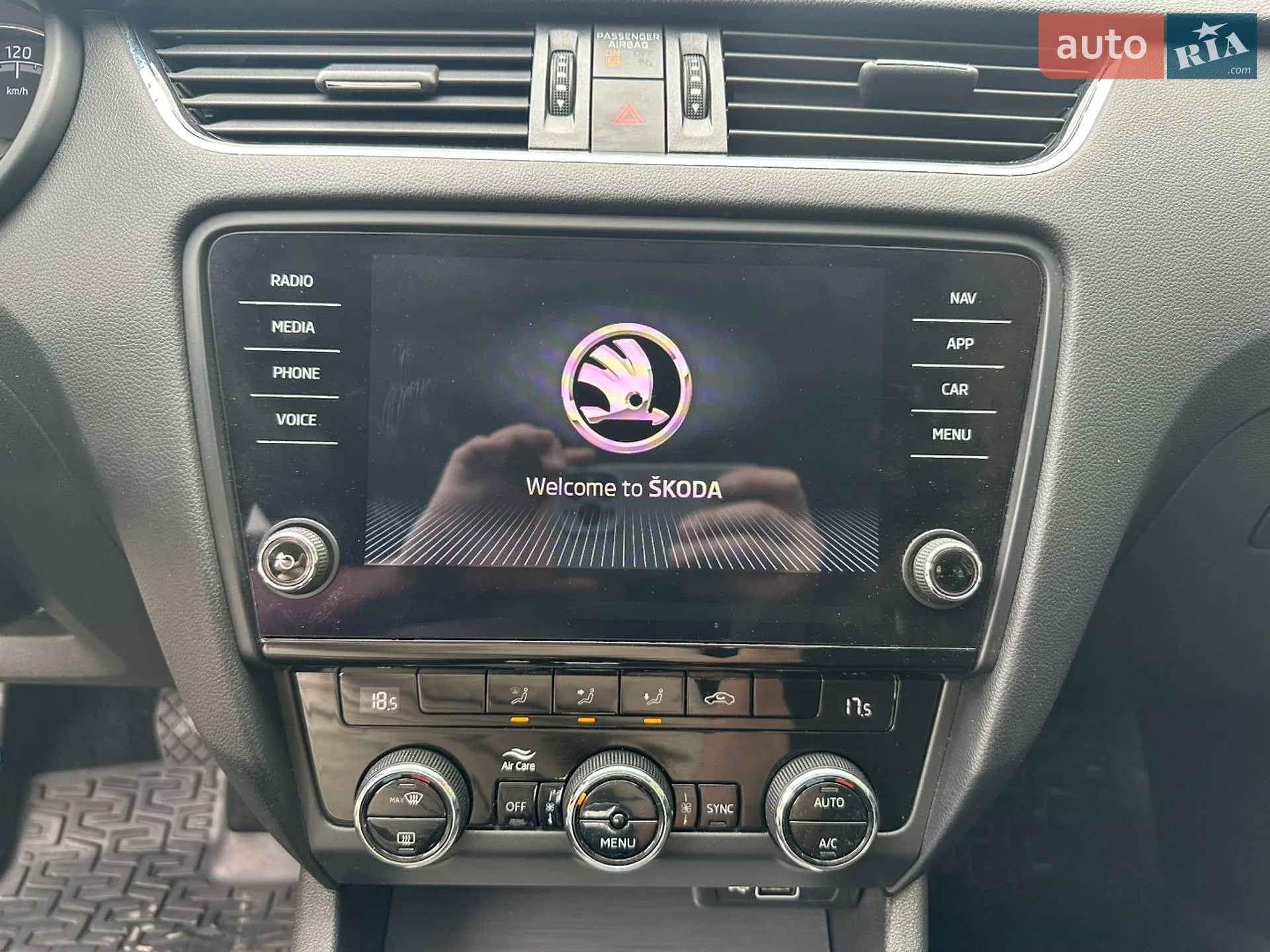 2018 Skoda Octavia - мініатюра 107