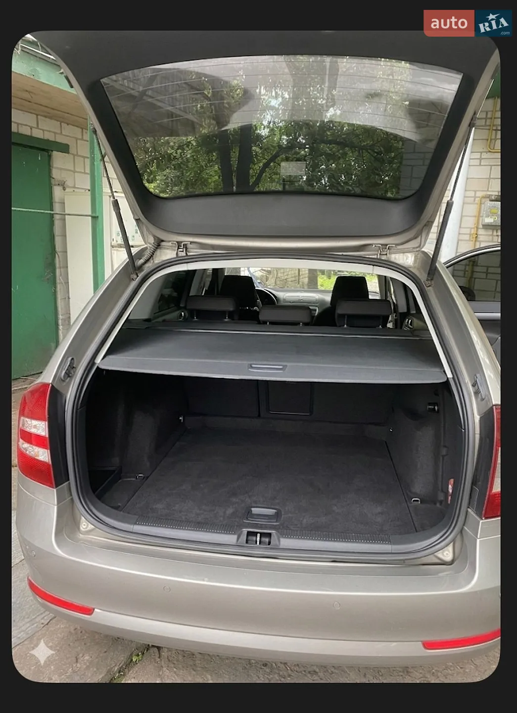 2011 Skoda Octavia - мініатюра 13