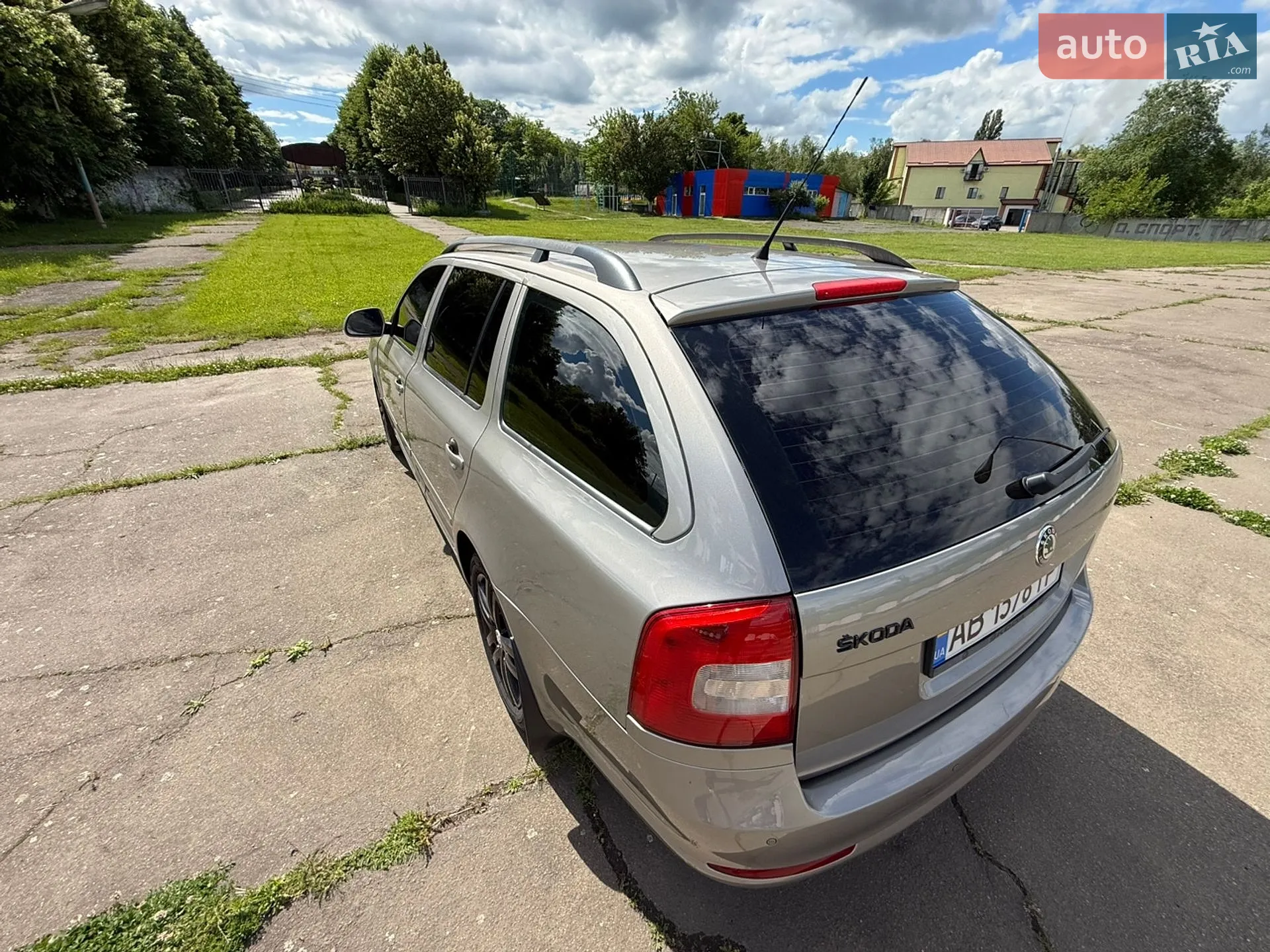 2011 Skoda Octavia - мініатюра 3