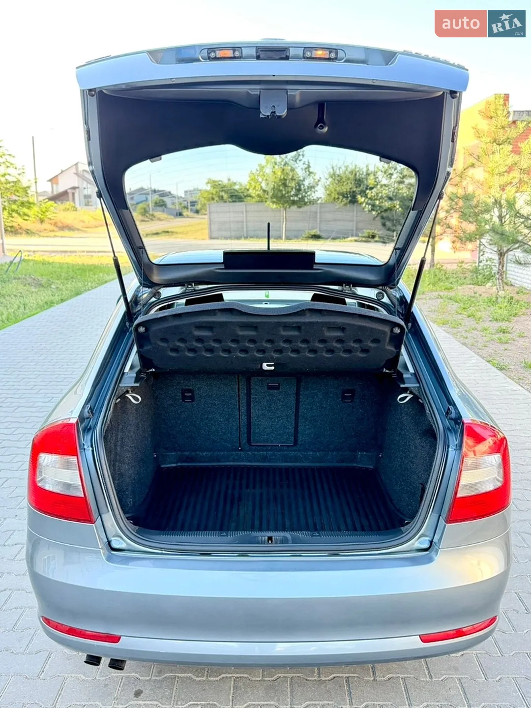 2011 Skoda Octavia - мініатюра 28