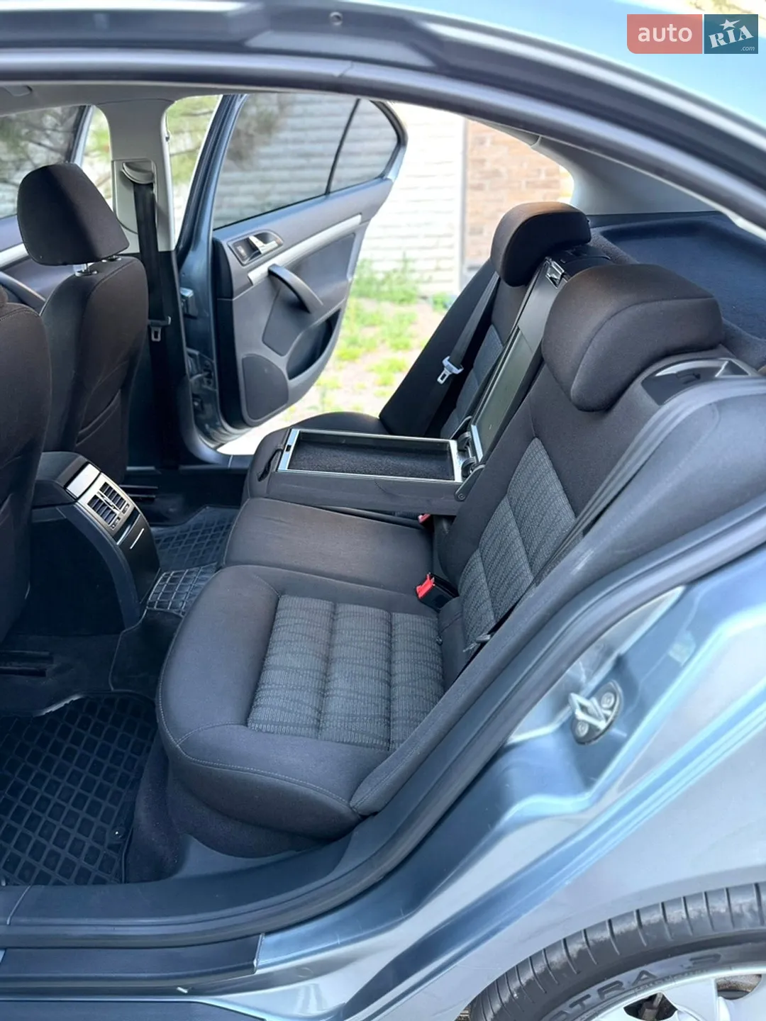 2011 Skoda Octavia - мініатюра 78