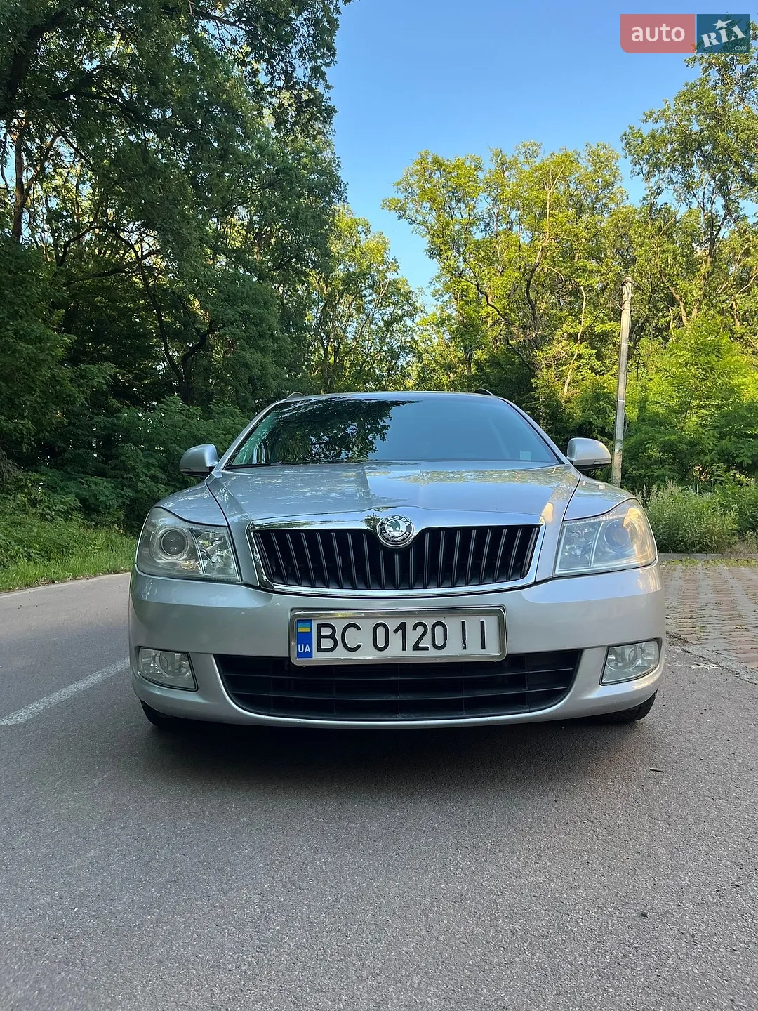 2010 Skoda Octavia - мініатюра 8