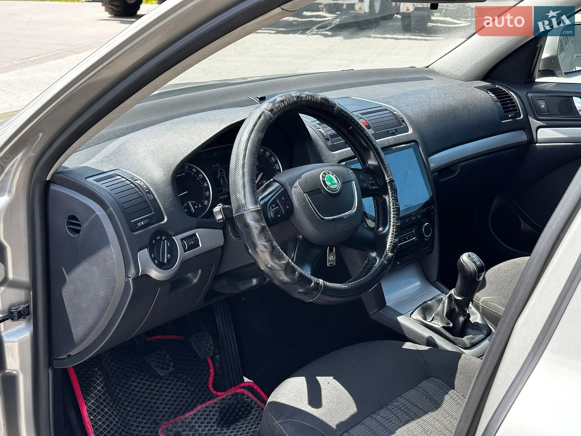 2011 Skoda Octavia - мініатюра 18