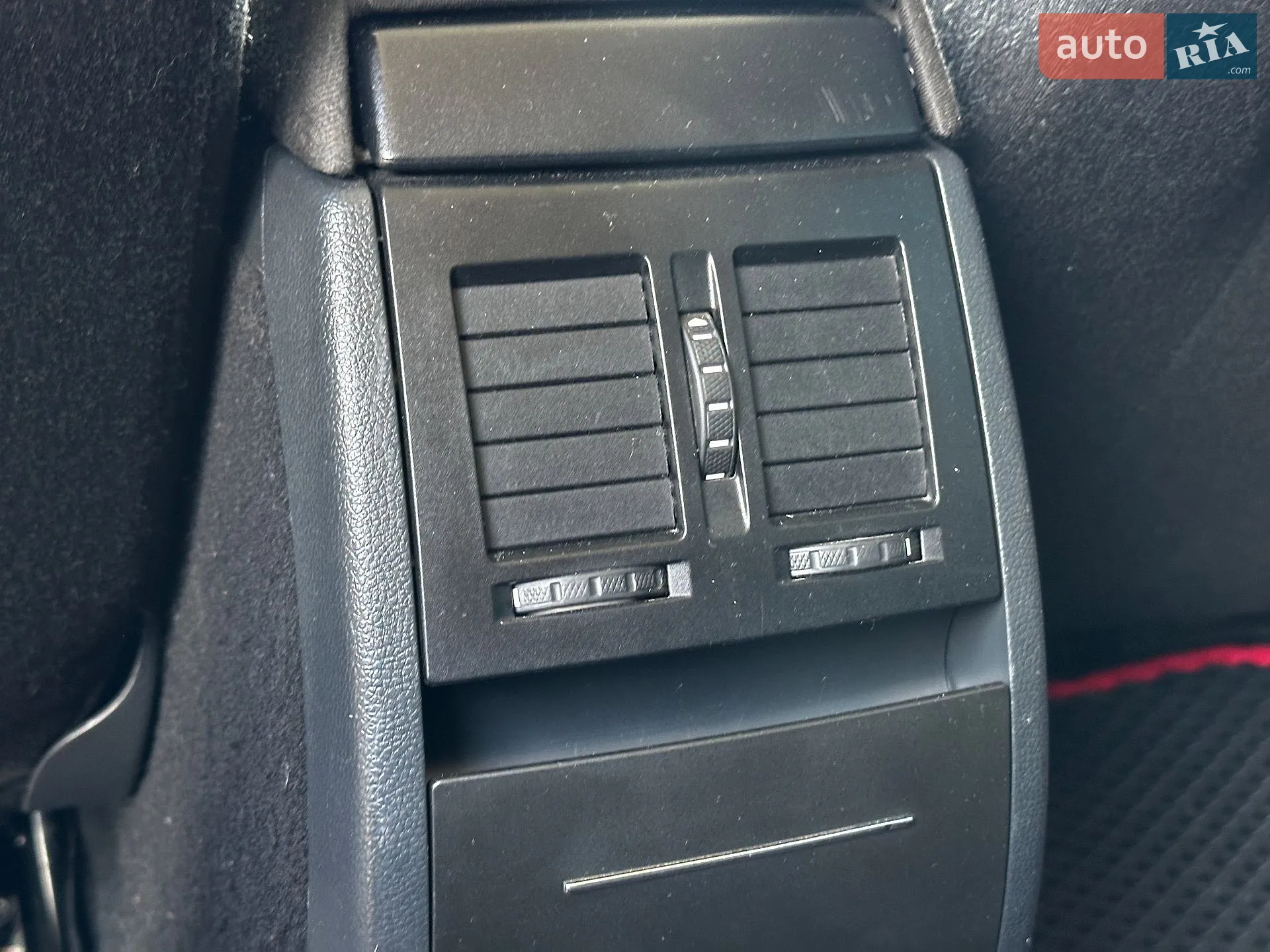 2011 Skoda Octavia - мініатюра 35