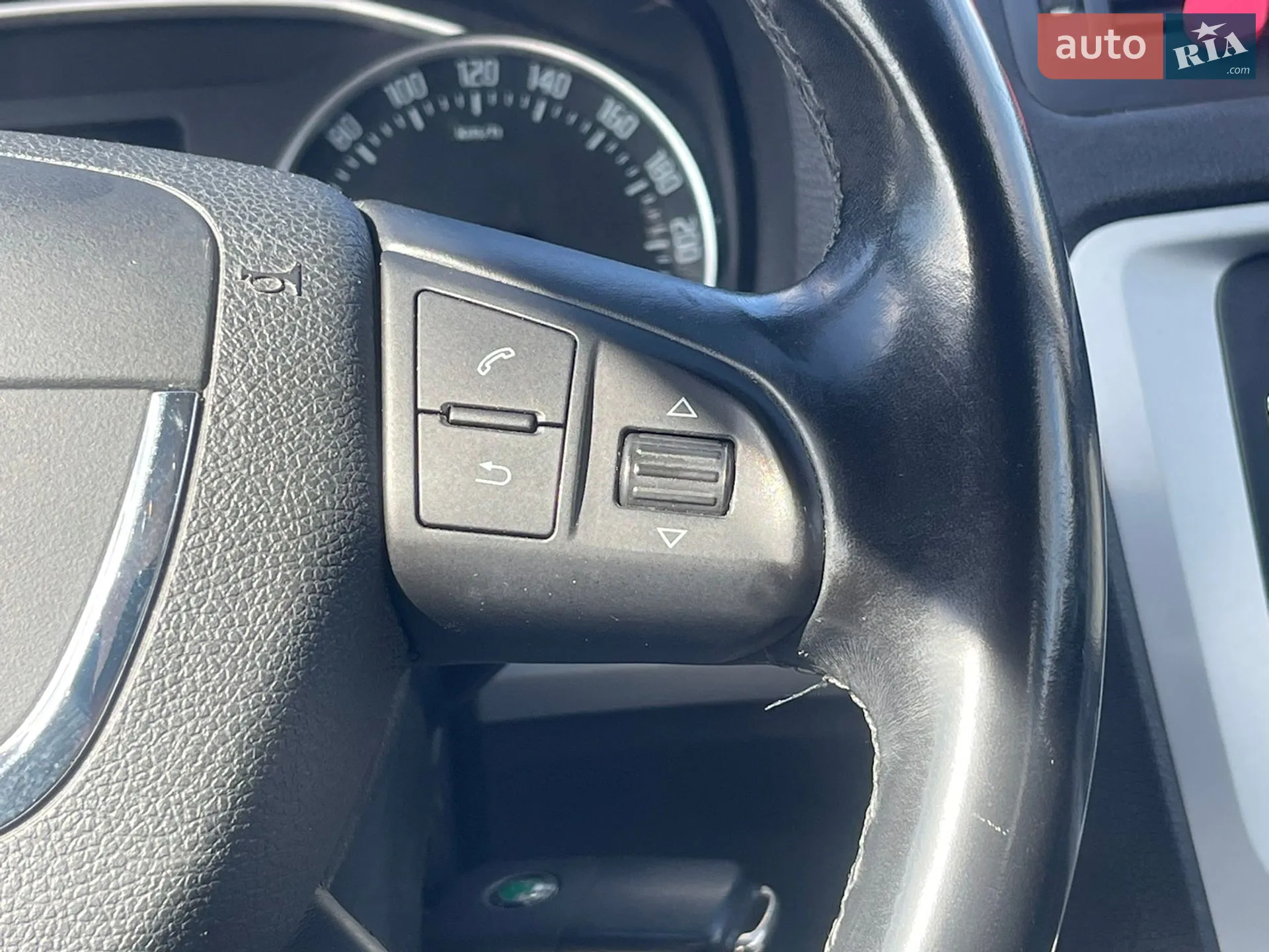 2011 Skoda Octavia - мініатюра 27