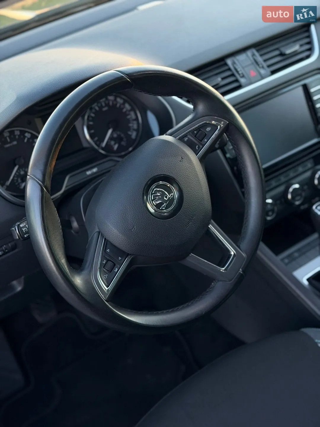 2016 Skoda Octavia - мініатюра 25