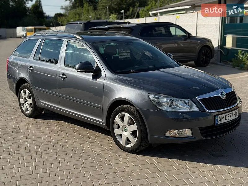 Skoda Octavia 2010 VIN TMBKK61Z3A2042414 фото оголошення 12 з 48