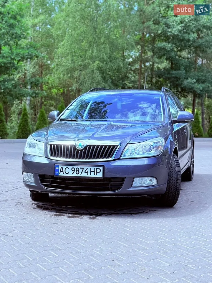 2010 Skoda Octavia - мініатюра 15