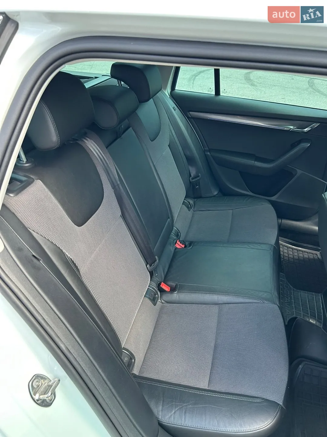 2018 Skoda Octavia - мініатюра 38