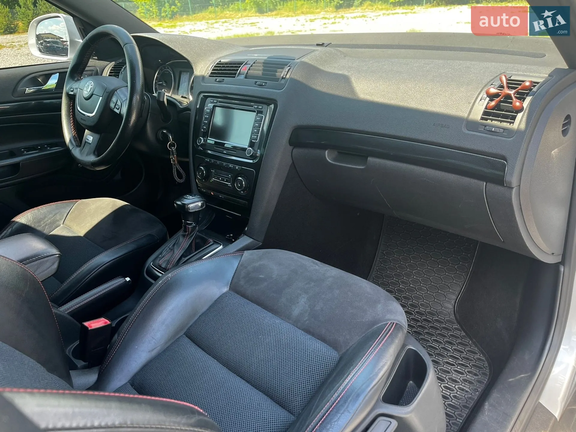 2012 Skoda Octavia - мініатюра 13