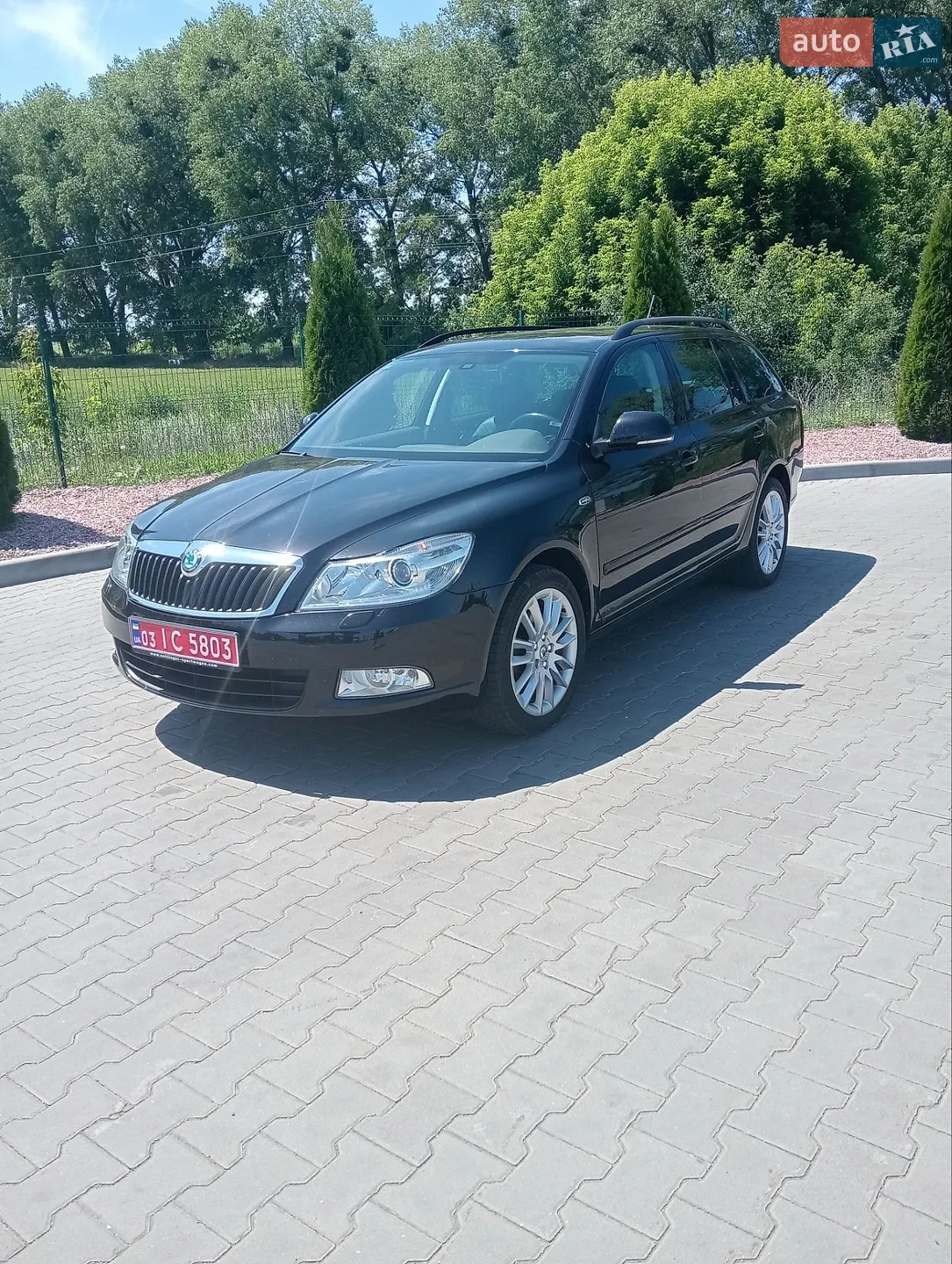 2011 Skoda Octavia - фото 1