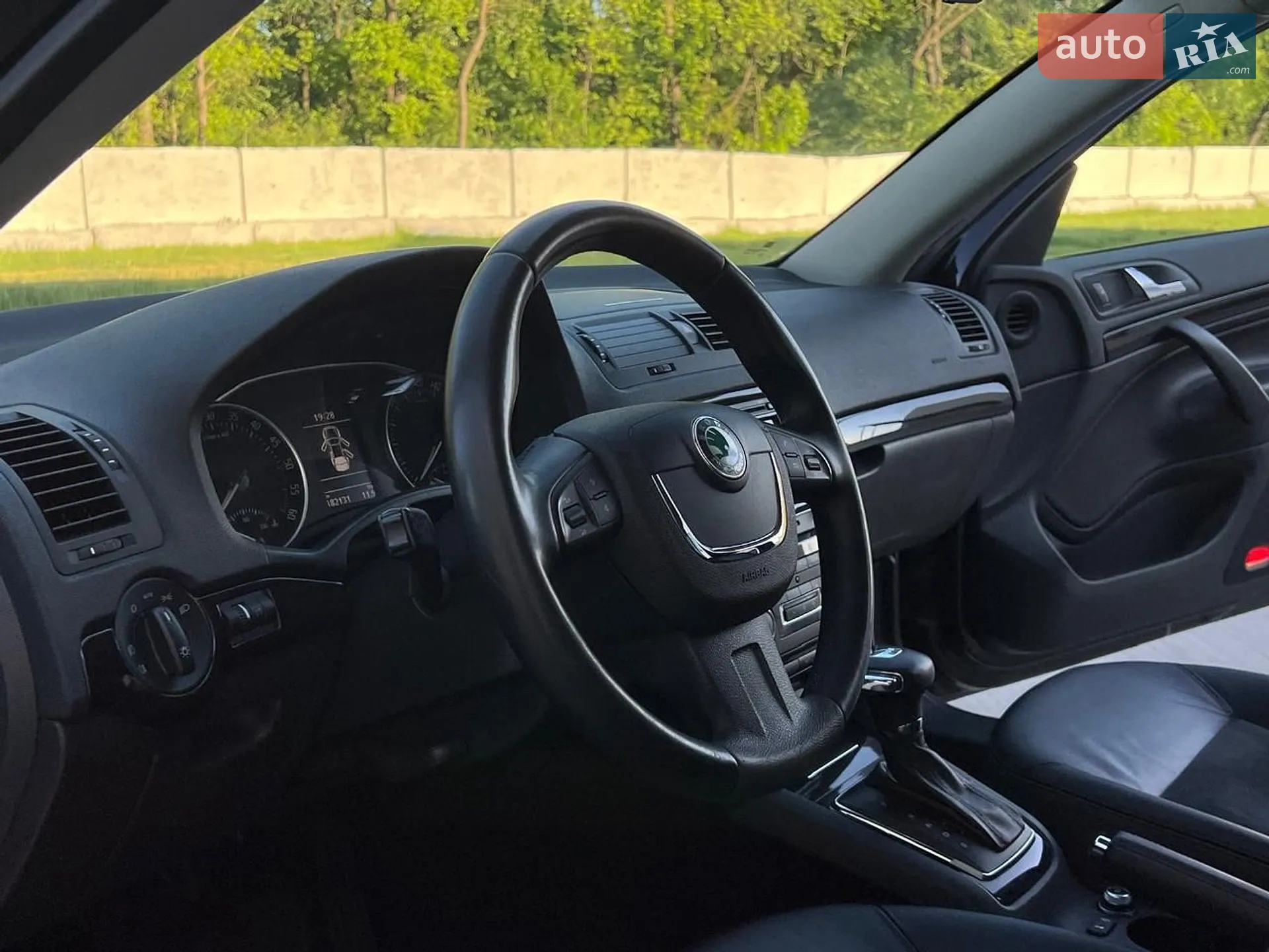 2011 Skoda Octavia - мініатюра 59
