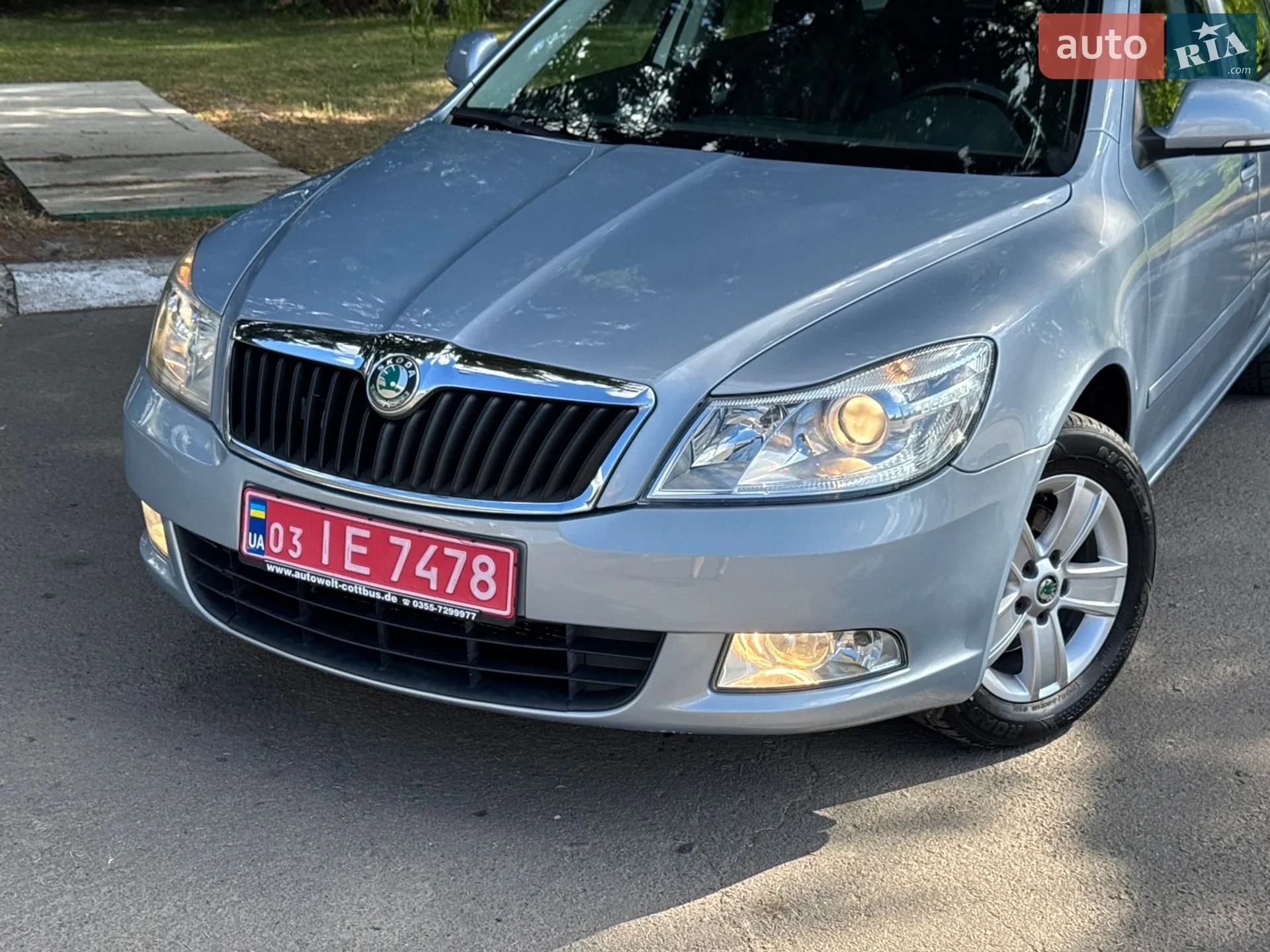 2011 Skoda Octavia - мініатюра 7