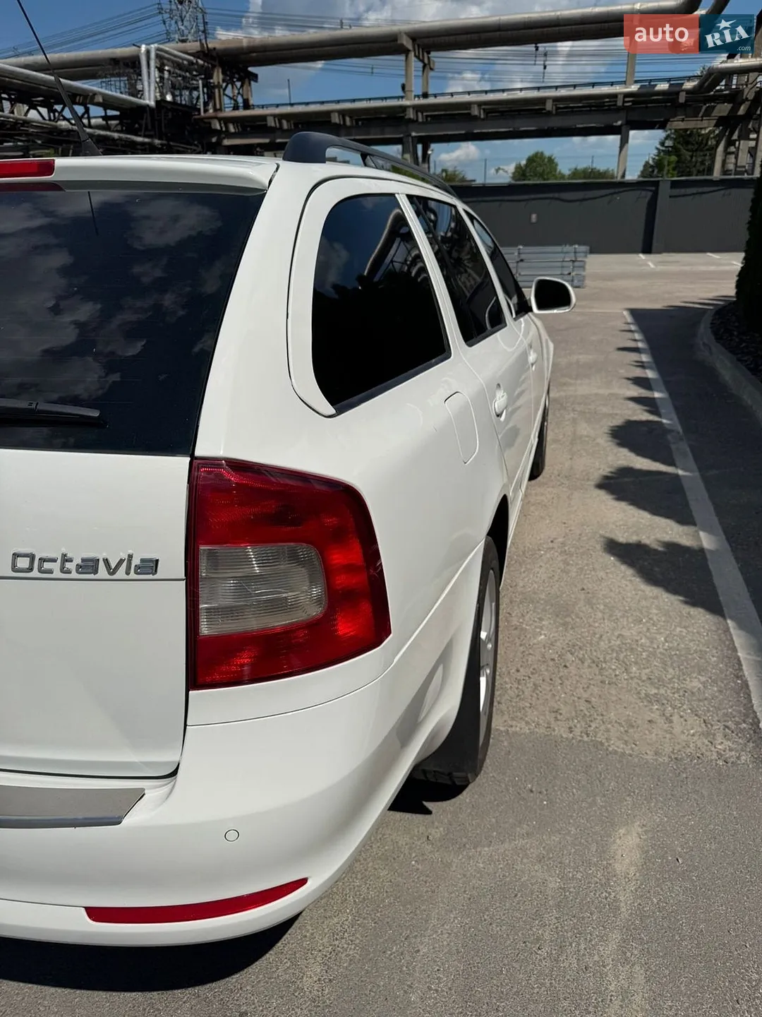 2010 Skoda Octavia - мініатюра 6
